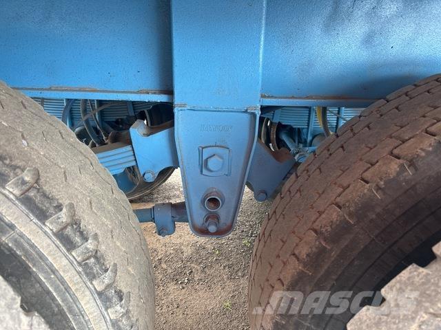  Debora Downs Savivartės priekabos