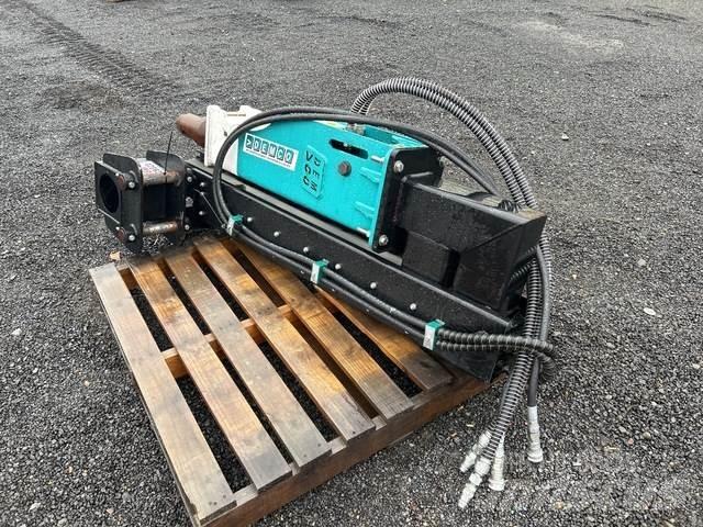 Demco DMB21 Hidrauliniai kūjai / Trupintuvai