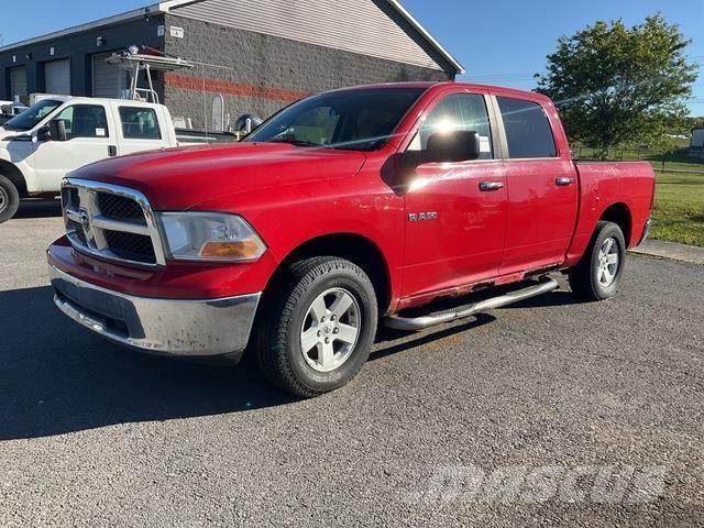 Dodge 1500 Pikapai / Bortiniai sunkvežimiai
