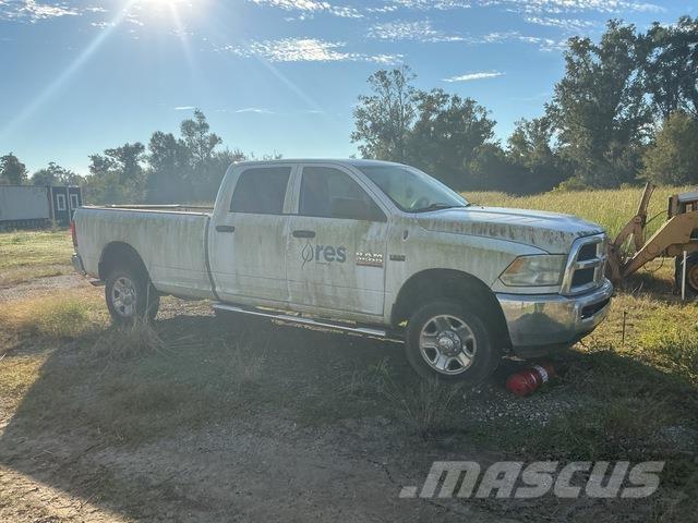 Dodge 2500 Pikapai / Bortiniai sunkvežimiai