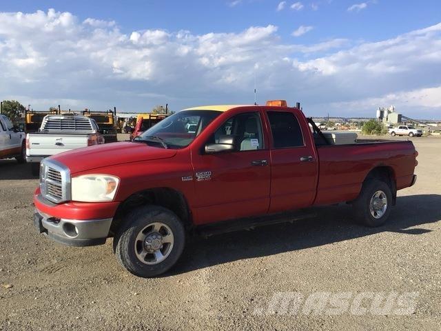 Dodge 2500 Pikapai / Bortiniai sunkvežimiai
