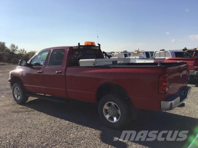 Dodge 2500 Pikapai / Bortiniai sunkvežimiai