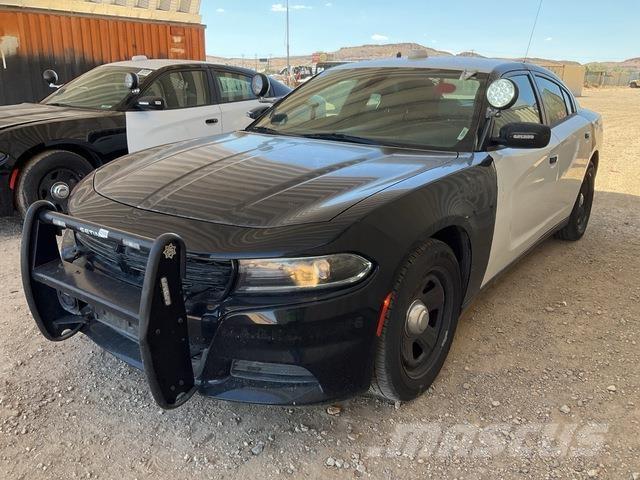 Dodge Charger Lengvieji automobiliai