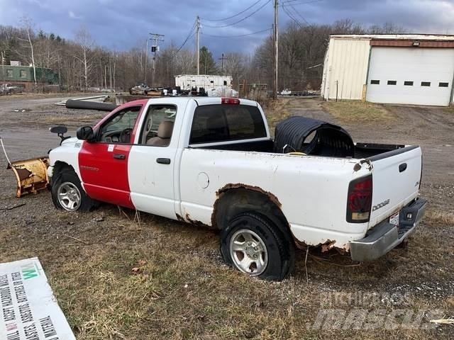 Dodge Ram 1500 Sniego peiliai ir valytuvai
