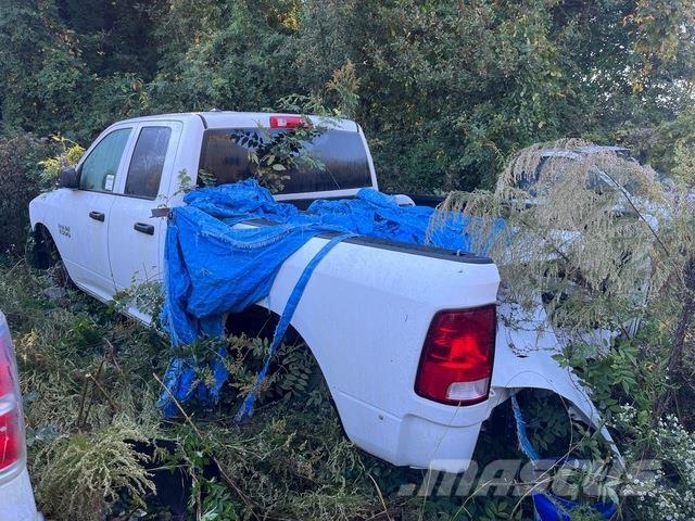 Dodge Ram 1500 Pikapai / Bortiniai sunkvežimiai