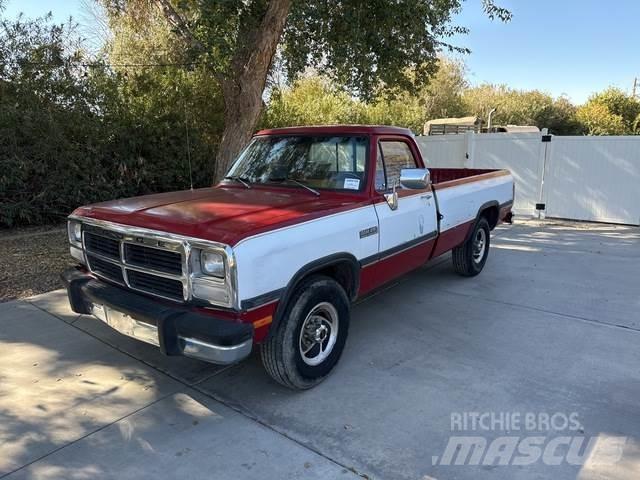 Dodge Ram 250 Kita