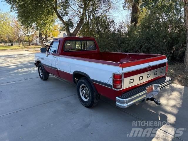 Dodge Ram 250 Kita