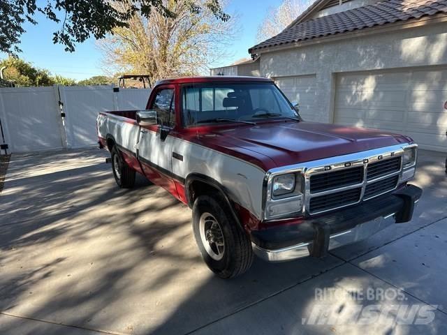 Dodge Ram 250 Kita
