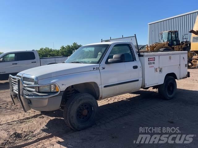 Dodge Ram 2500 Pikapai / Bortiniai sunkvežimiai