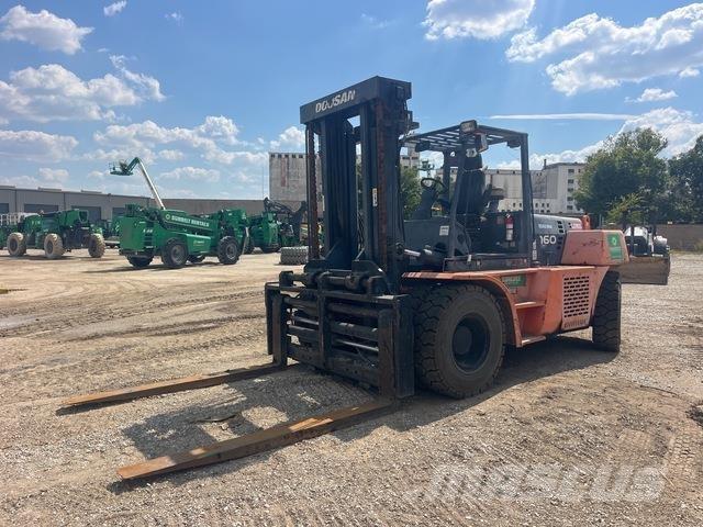 Doosan D160S-5 Šakiniai krautuvai - Kita