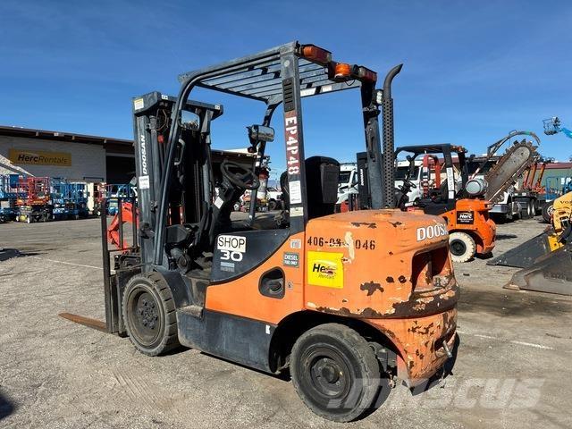 Doosan D30S-5 Šakiniai krautuvai - Kita