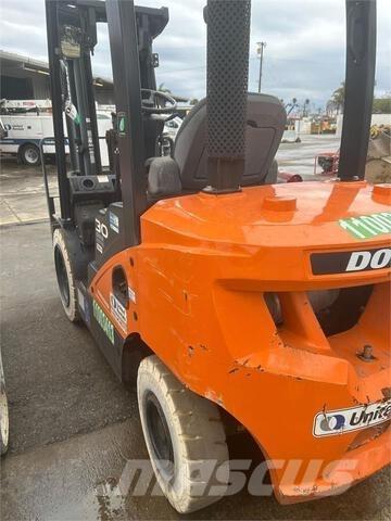 Doosan D30S7 Šakiniai krautuvai - Kita