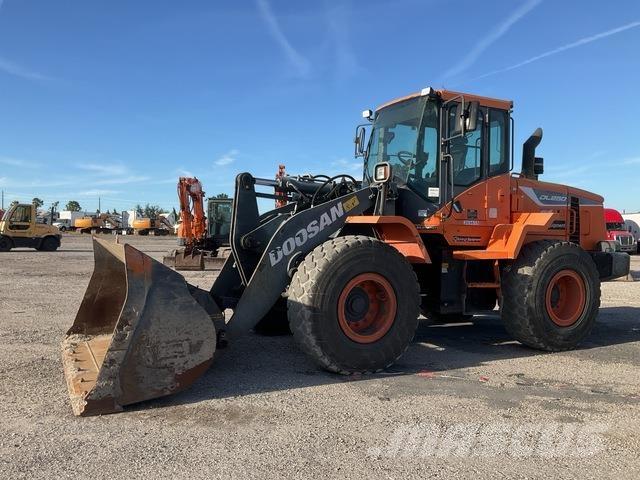 Doosan DL250-5 Naudoti ratiniai krautuvai