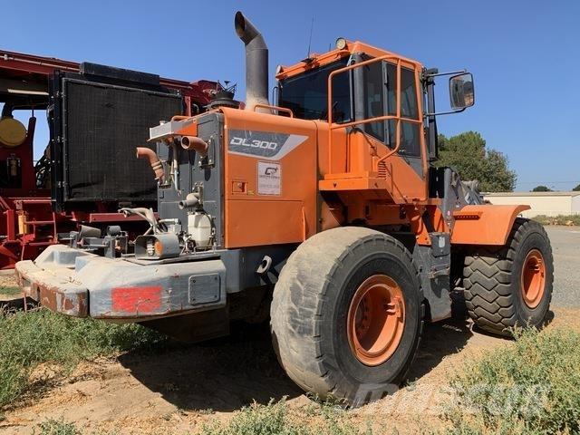 Doosan DL300-5 Naudoti ratiniai krautuvai