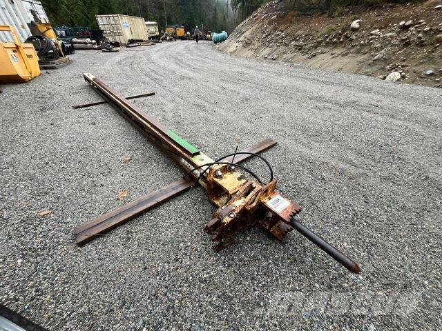  Drill Mast Statyba - Kita