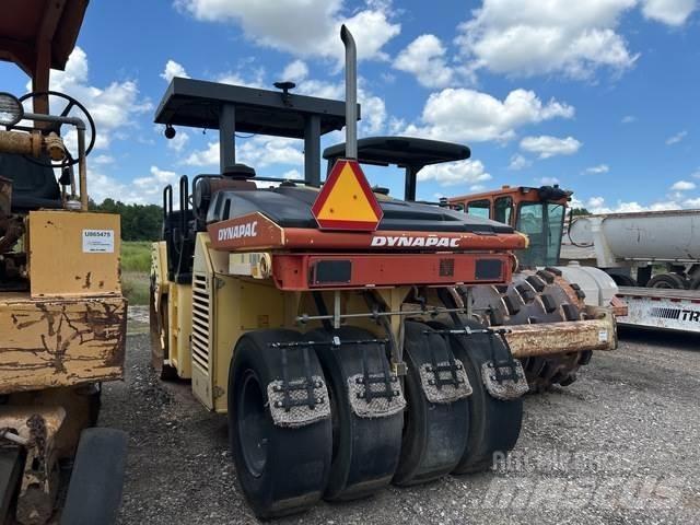 Dynapac CC422C Kombinuoti volai