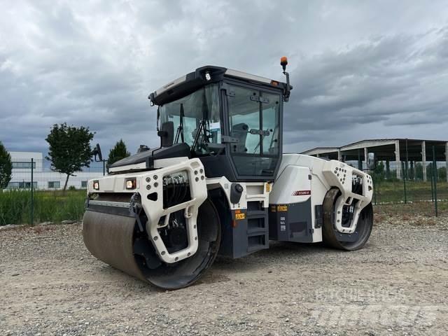Dynapac CC5200 Porinių būgnų volai