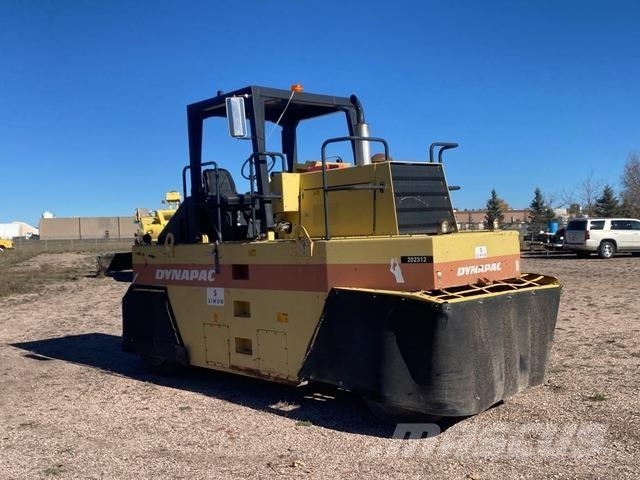 Dynapac CP221 Pneumo volai