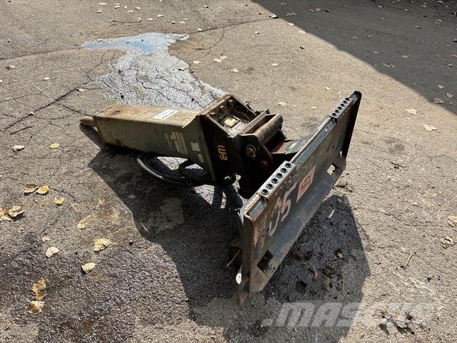 Epiroc EC70T Hidrauliniai kūjai / Trupintuvai