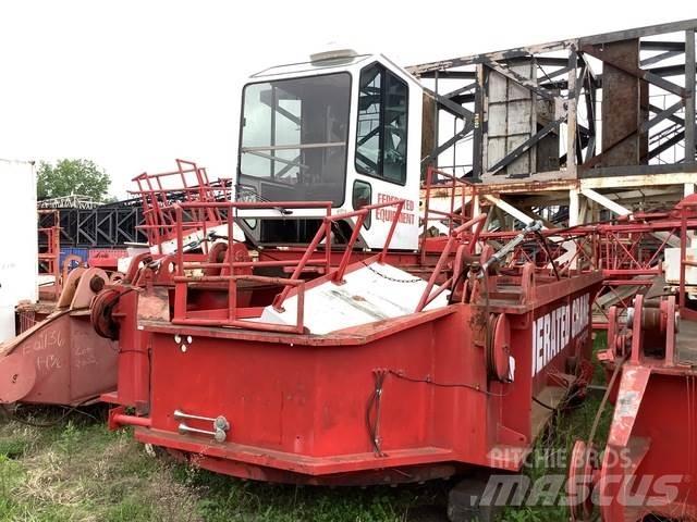  Favco STD-1500 Bokštiniai kranai