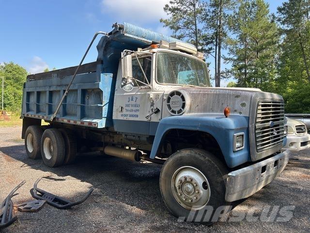 Ford 8000 Savivarčių priekabų vilkikai