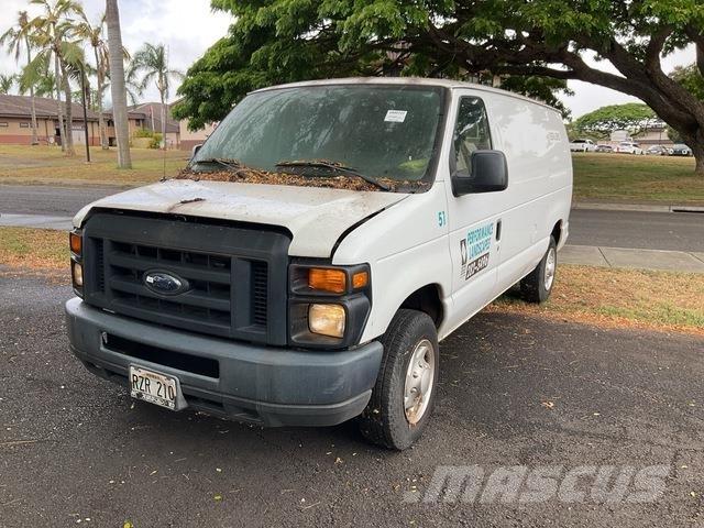 Ford E-150 Krovininiai furgonai