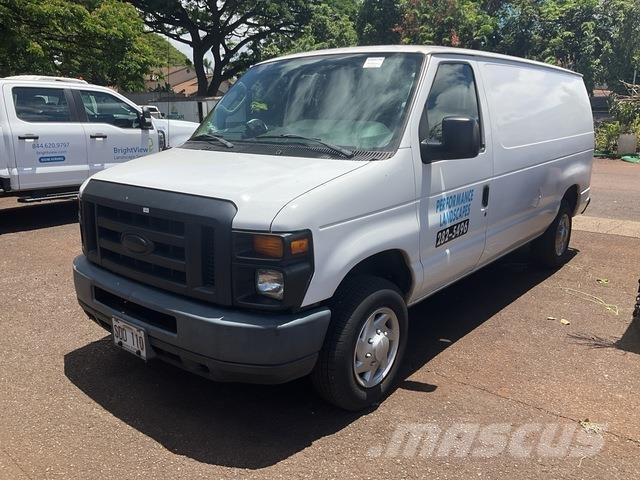 Ford E-150 Krovininiai furgonai