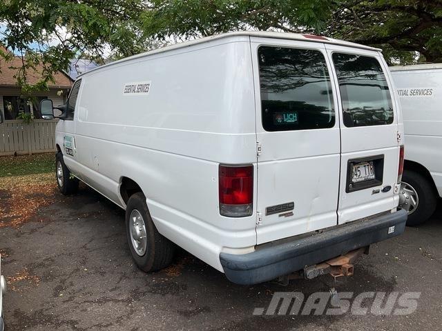Ford E-250 Krovininiai furgonai