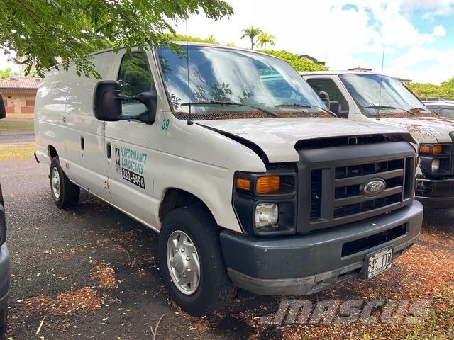 Ford E-250 Krovininiai furgonai