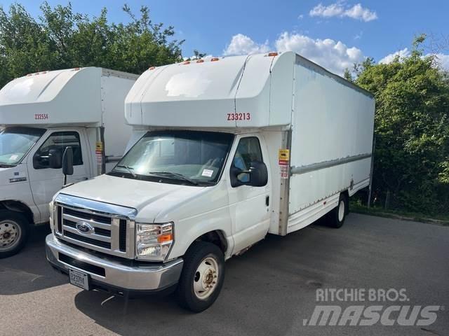 Ford E-350 Furgonai