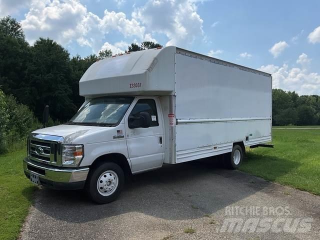 Ford E-350 Furgonai