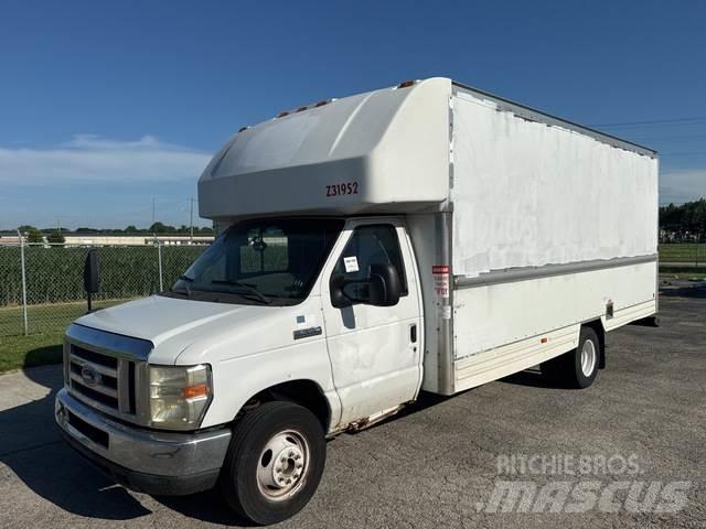 Ford E-350 Furgonai