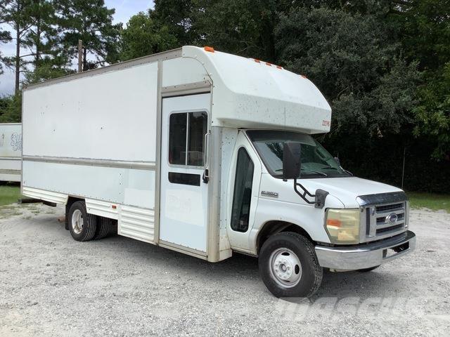 Ford E-350 Krovininiai furgonai