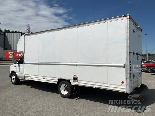 Ford E-350 Furgonai