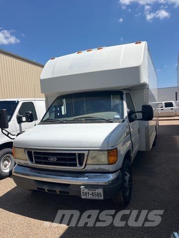 Ford E-350 Krovininiai furgonai