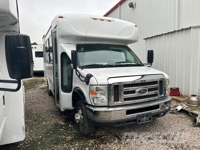 Ford E-350 Mikroautobusai