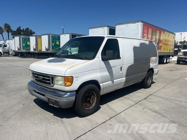 Ford E250 Krovininiai furgonai