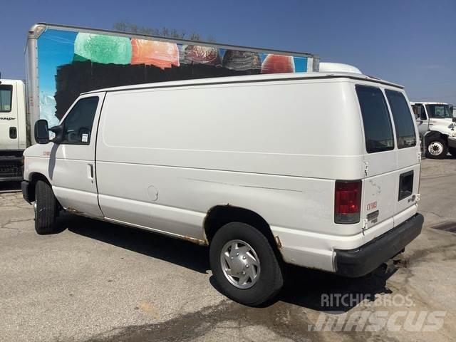 Ford E250 Krovininiai furgonai