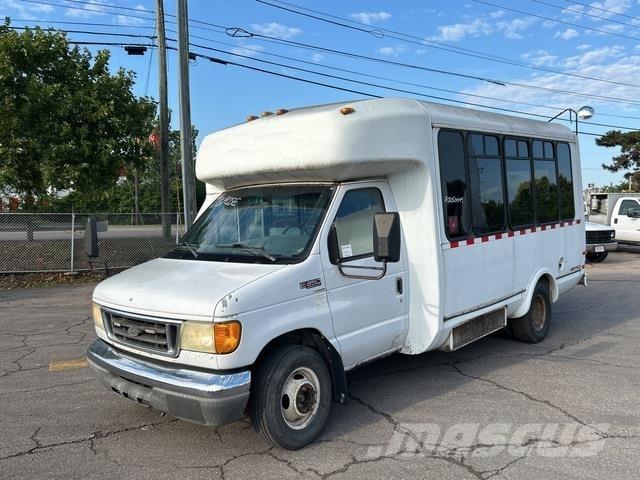 Ford E350 Mikroautobusai