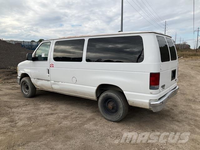 Ford E350 Lengvieji automobiliai
