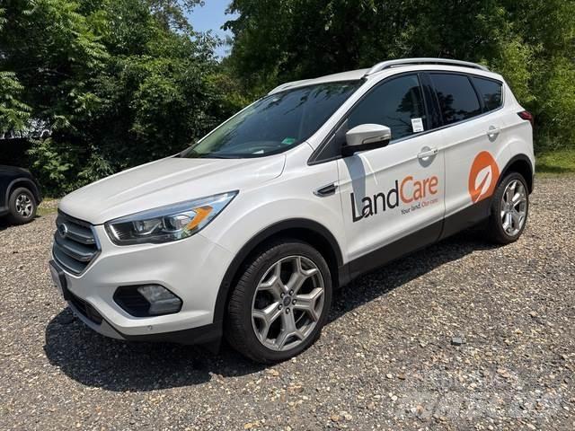 Ford Escape Lengvieji automobiliai