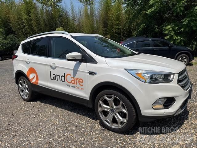 Ford Escape Lengvieji automobiliai