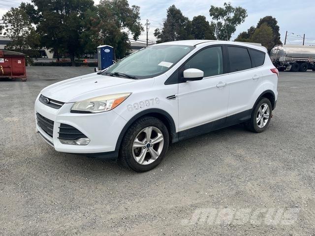 Ford Escape Lengvieji automobiliai
