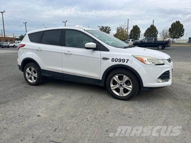 Ford Escape Lengvieji automobiliai