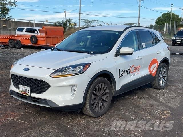 Ford Escape Lengvieji automobiliai