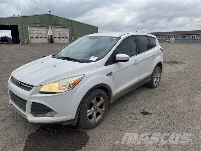 Ford Escape Lengvieji automobiliai