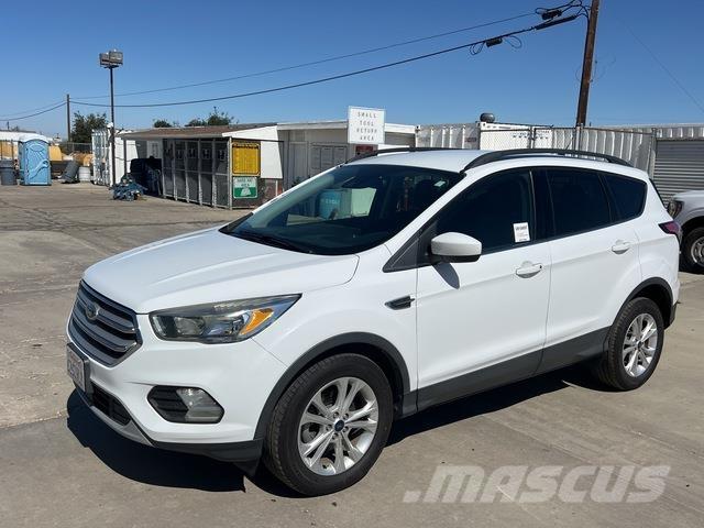 Ford Escape Lengvieji automobiliai