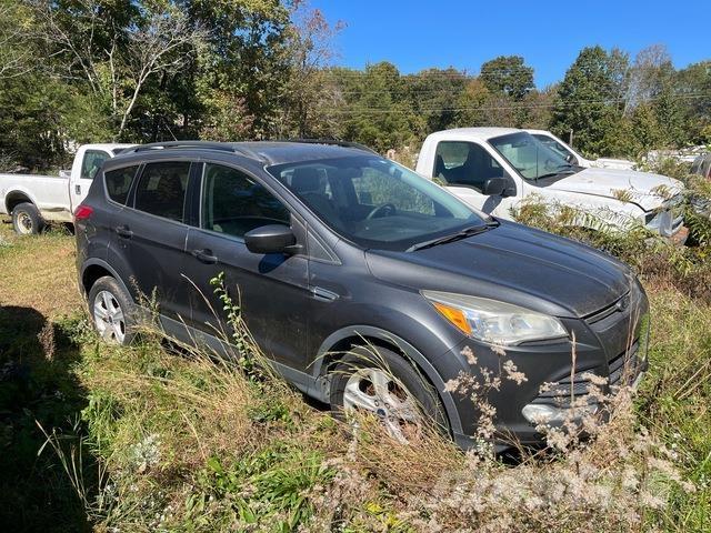 Ford Escape Lengvieji automobiliai