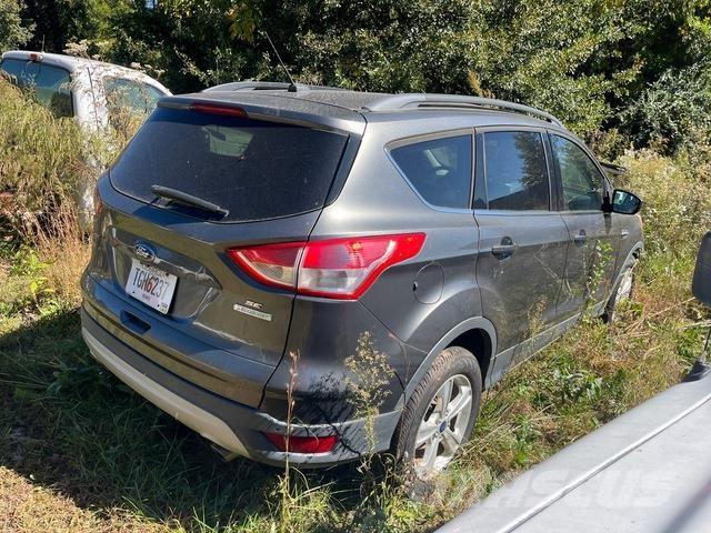 Ford Escape Lengvieji automobiliai