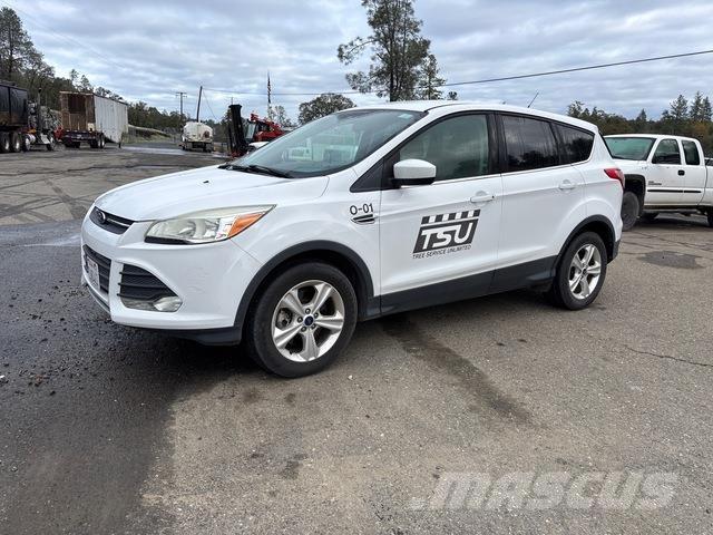 Ford Escape Lengvieji automobiliai